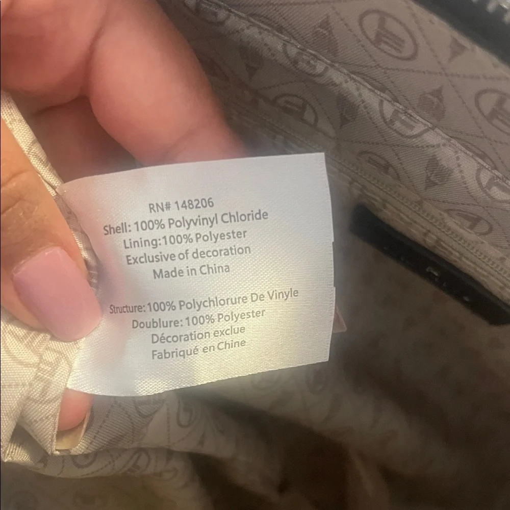 London Fog Collection  , NATALIE saffiano satchel, bag - Picture 8 of 8